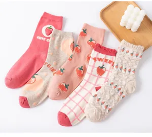 Cute strawberry print mid-tube women socks, sweet Japanese style cotton thin socks spring autumn.