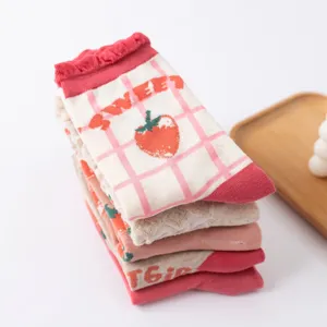 Pink cute strawberry mid-tube cotton socks sweet Japanese style student fashion hosiery
