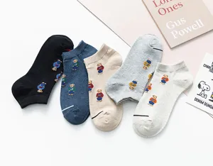 Unisex spring summer casual cotton short socks boat socks with cute cartoon bear pattern