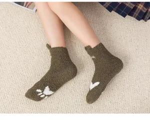 Calcetines de casa de forro polar coral para mujer, diseño de huella de gato, cálidos.