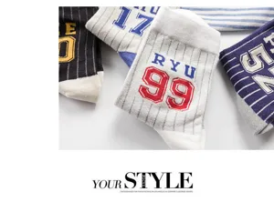 Japanischer Stil gestreifte Zahlen Baumwoll Socken Damen atmungsaktiv lässig Mode
