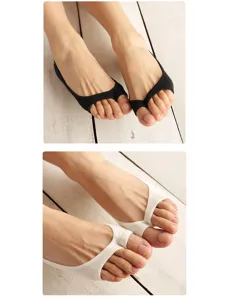 Detailopname van damesteensokken, ademende anti-slip halve sokken voor de voorvoet.