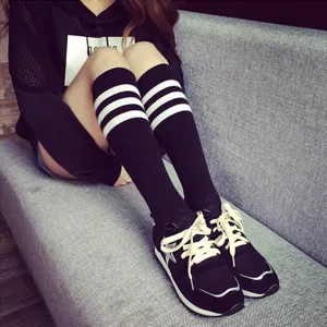 Women's Casual Sports Cotton Socks Classic Three Stripe Striped Crew Socks Fashion Athletic Baseball Soccer Socks