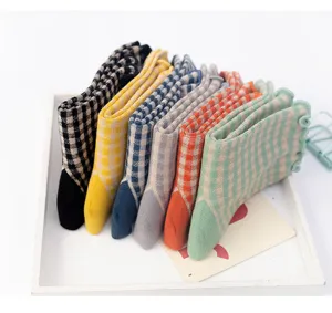 Retro karierte Rüschen Socken Baumwolle süße bunte Damen Strümpfe bequeme Freizeitsocken