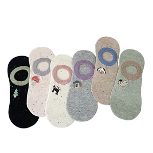 Cute cartoon embroidered invisible socks for women, cotton flecked yarn short socks main view.