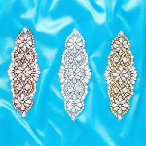 Applique en strass exquise pour ceinture de mariée et décoration de robe, cristaux étincelants.