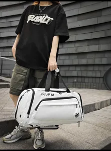 Large capacity travel duffel bag for men and women, outdoor sports fitness gym bag.