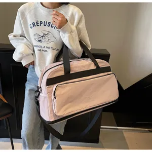 Grande borsa da viaggio impermeabile per donna, borsone da palestra leggero per fine settimana.