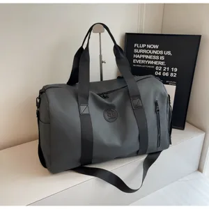 Grand sac de voyage étanche pour le sport et le fitness avec compartiment humide et sec femme