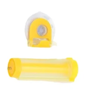 Creativo spremi dentifricio giallo con comodo gancio a ventosa da parete per il bagno.