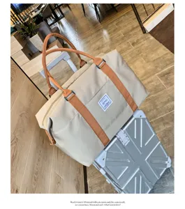 Grand sac de voyage cabine pour femme et homme, bagage week-end imperméable et léger.
