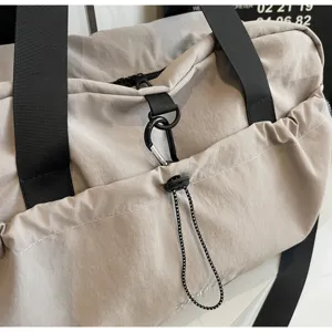 Large capacity travel duffel bag waterproof nylon sports gym bag lightweight weekend overnight bag