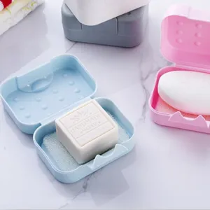 Portable travel soap dish with sponge leakproof plastic soap holder container for bathroom