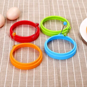 Set di stampi per uova al tegamino in silicone, anello antiaderente per pancake da colazione.