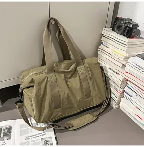 Large capacity khaki travel duffel bag waterproof sports fitness shoulder bag for daily