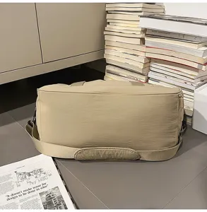 Large capacity canvas shoulder bag casual travel duffel bag waterproof outdoor fitness bag