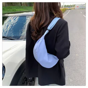 Lightweight nylon dumpling shoulder bag for women, trendy half-moon crossbody bag casual style.