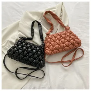 Modische plissierte Blasen Wolke Umhängetasche, weiches PU Leder Handtasche mit Riemen.
