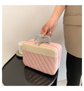 Large capacity portable cosmetic bag pink color block makeup organizer with metal handle