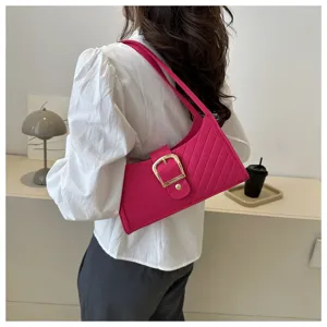 Borsa a spalla in feltro rosa chic, elegante borsa da donna sotto ascella, accessorio moda.