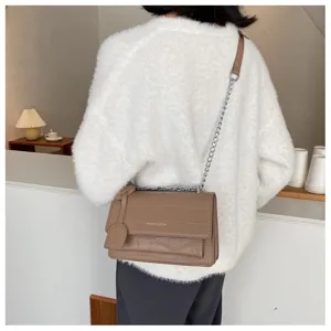 Women's stylish brown crocodile pattern shoulder bag with chain strap casual crossbody bag