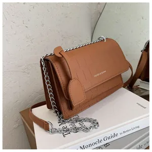 Brown croc pattern shoulder bag women fashion crossbody chain square bag detailed view