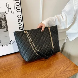 Women's Retro Quilted Tote Bag Large Capacity PU Leather Shoulder Bag Luxury Chain Handbag
