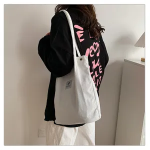 White corduroy shoulder tote bag, casual large capacity bucket bag for daily casual travel use.