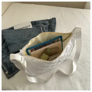White quilted nylon shoulder bag with large capacity casual crossbody dumpling bag.