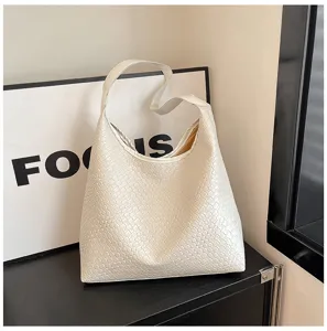 Minimalist white woven leather shoulder bag, trendy hobo underarm bag for daily commute.