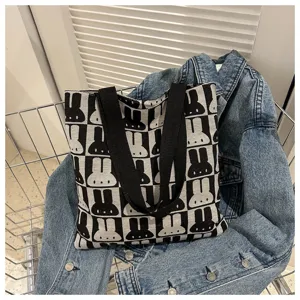 Black and white rabbit pattern knitted tote bag for women daily casual shoulder bag