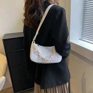 Women white nylon shoulder bag with chunky chain stylish casual hobo handbag for winter daily use