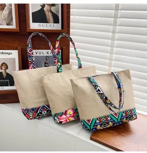 Borsa shopper in tela stile etnico colorato, grande borsa a tracolla casual capiente.