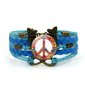 Bracciale in pelle intrecciata multistrato vintage con ciondolo segno di pace floreale.
