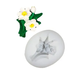 Daffodil flower silicone mold for car air vent aromatherapy plaster diffuser stone.