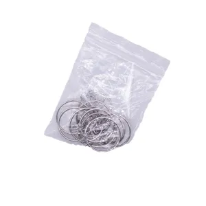 Silberne Metallschlüsselringe Spaltringe mit Verlängerungsketten für DIY Schmuck Zubehör.