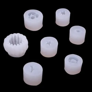 Set di stampi in silicone per piante succulente 3D, candele e fai da te. Vista dettaglio.