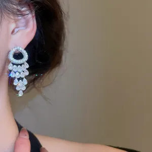 Sprankelende zirkoon kwast bungelende oorbellen elegante lange kristalen oorknopjes sieraden