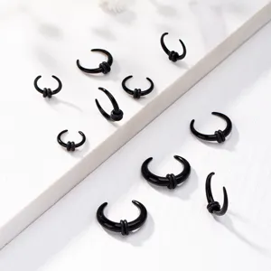 Black horn ear taper stretching kit with O-rings, professional body piercing jewelry set for daily.