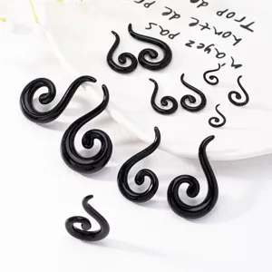 Schwarze Acryl Spiralen Ohrdehner Set, trendige Fragezeichen Ohrpugs fuer Damen und Herren.