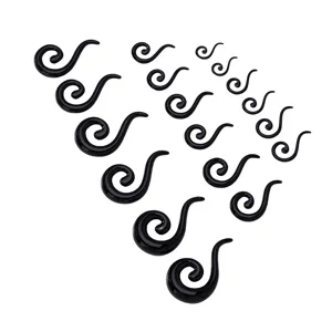 Schwarze Acryl Spiralen Ohr Dehner Set, trendiges Haken Piercing Schmuck Set für Damen und Herren.