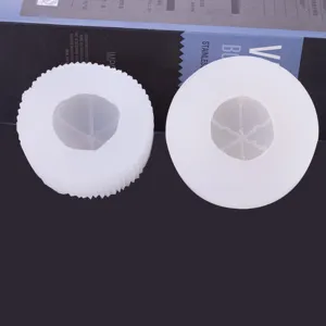 Silikonform Detailansicht zeigt die innere Textur und präzise Form für DIY Handwerk.