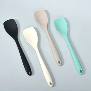 Vierfarbiges Silikon Kochlöffel Set, praktischer hitzebeständiger Küchenspatel zum Backen.