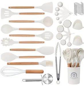 Set aus Silikon Küchenhelfer mit Holzgriffen, hitzebeständige Kochutensilien mit Box.