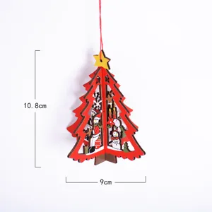 Adorno colgante de árbol de navidad de madera decoración festiva roja vista de detalle 10.8cm