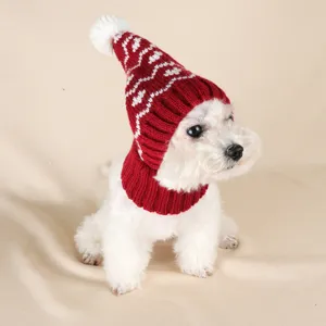 Joli bonnet de Noël en tricot pour chien chapeau chaud d'hiver chiot pompon rouge vêtement.
