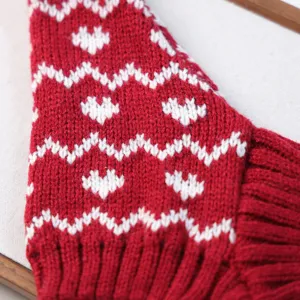 Bonnet en tricot rouge et blanc pour animal de compagnie, motif cœur, accessoire hiver