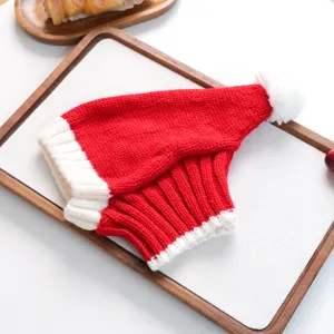 Mignon chapeau tricoté de Noël pour animal de compagnie, rouge et blanc pointu d'hiver.