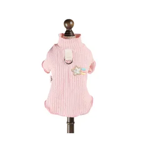 Maglione rosa a coste per cani con collo alto, anello per guinzaglio e ricamo stella per cuccioli.