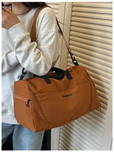 Large capacity travel duffel bag lightweight crossbody gym bag with shoes compartment.
